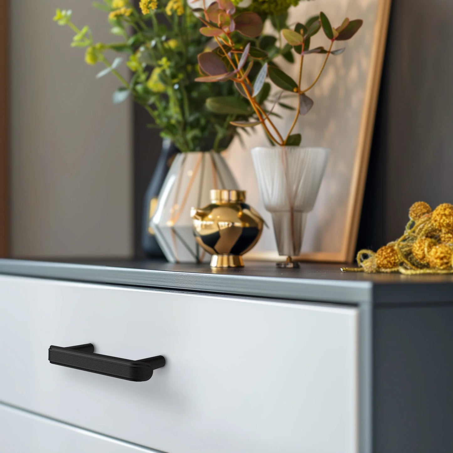 Modern Embossed Luxury Cabinet Handles