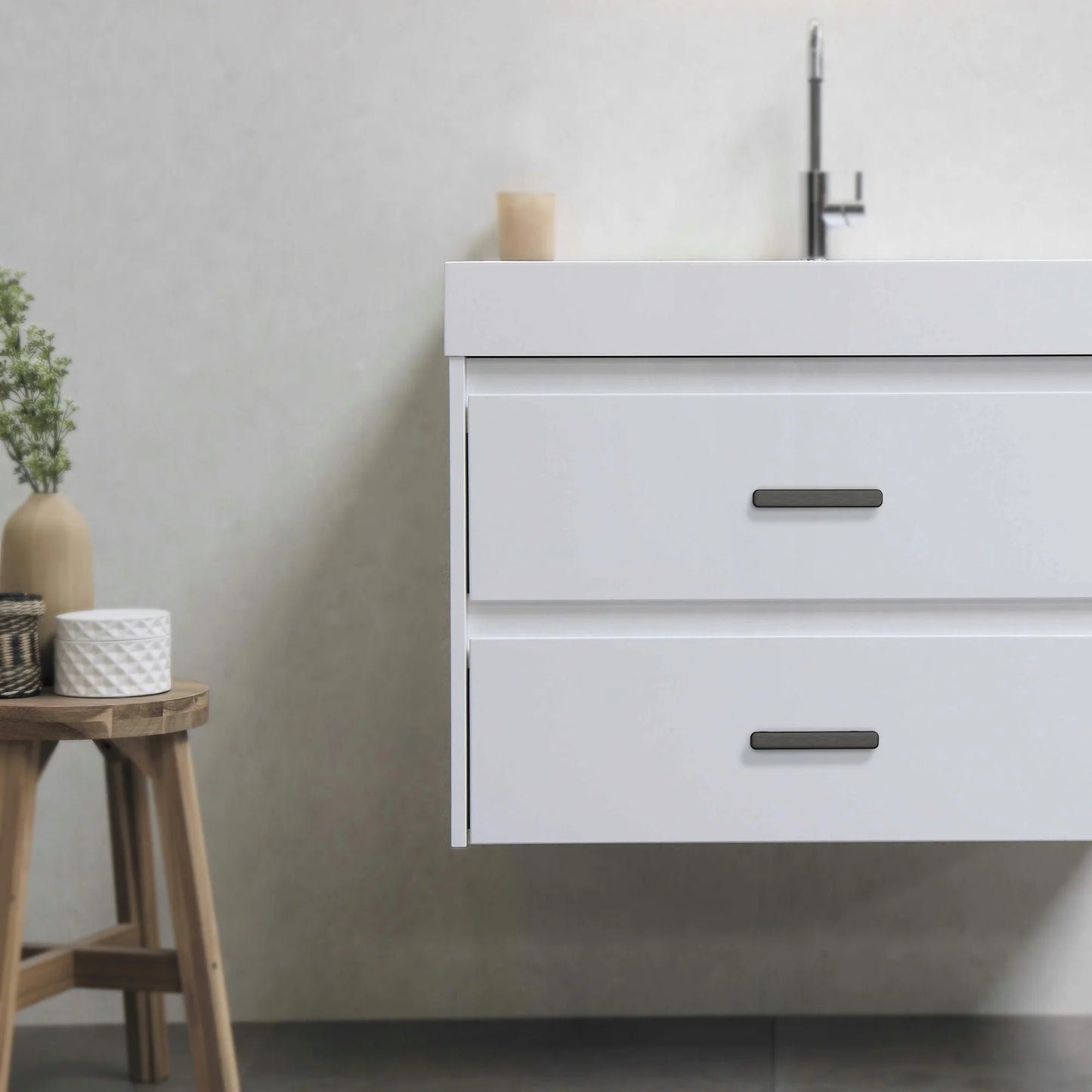 Modern Curved Edge Flat Bar Pull