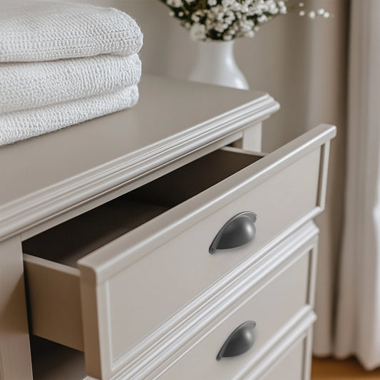 Classic Bin Cup Drawer Pull